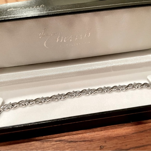 The Cherish Collection Tennis Bracelet - Picture 2 of 2
